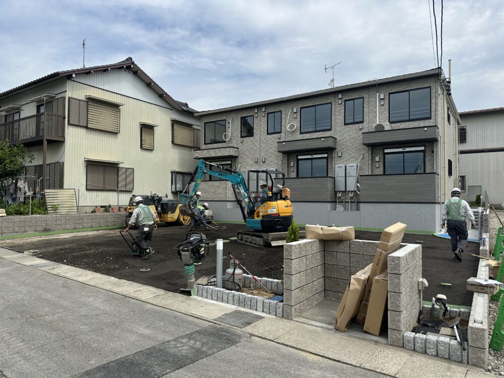 施工中